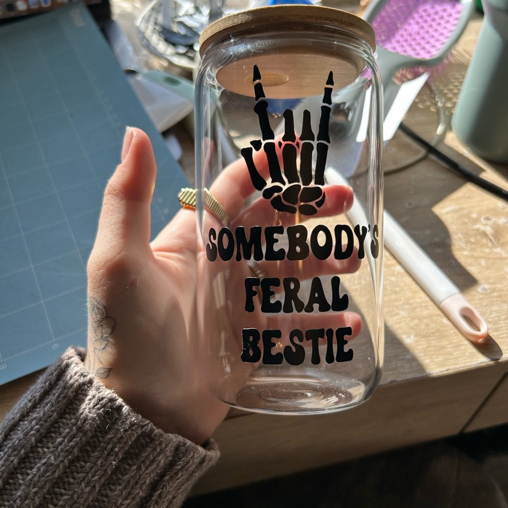 completely customizable glass cups with bamboo lids and a straw